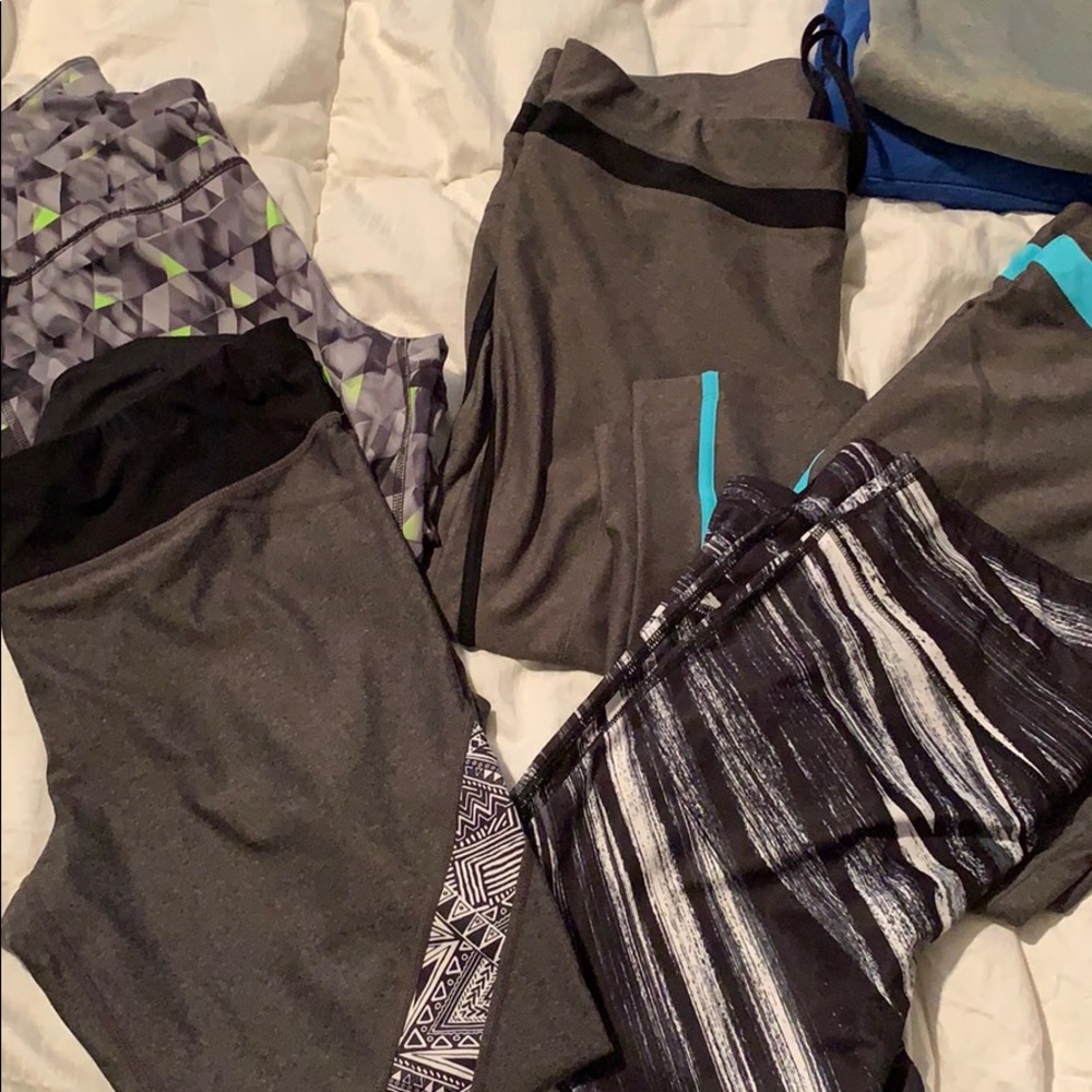 Workout capris - Picture 6 of 7